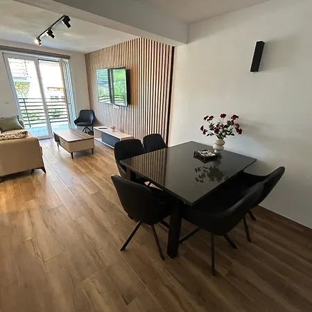 Apartamento Poziom Wyzej *